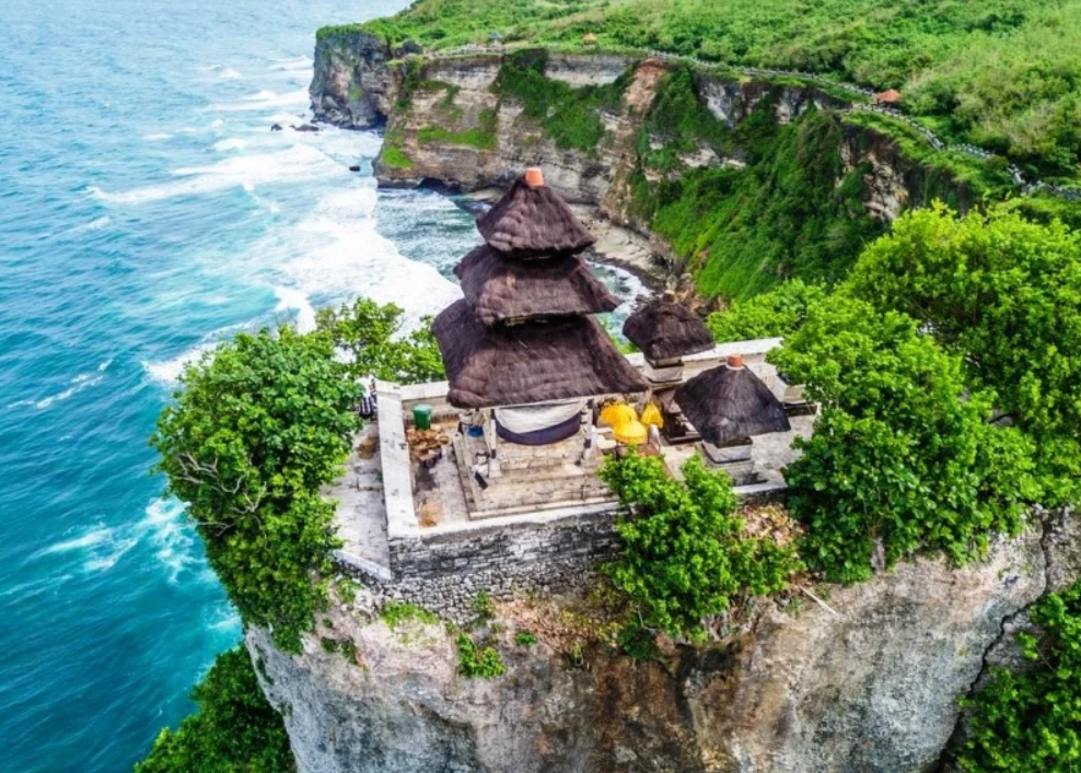 Tur Bali Ubud Kecak Uluwatu